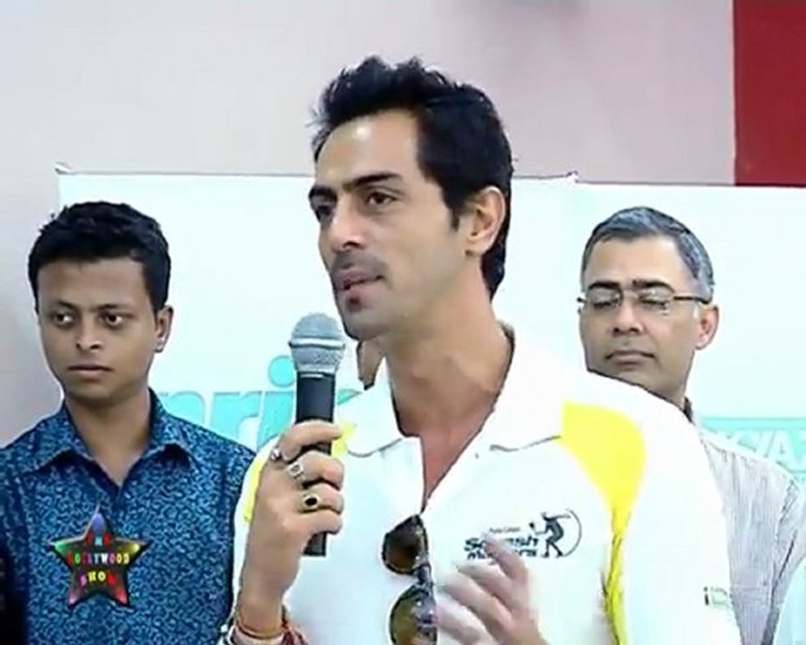 Stunning Arjun Rampal At Squash Masters 2010