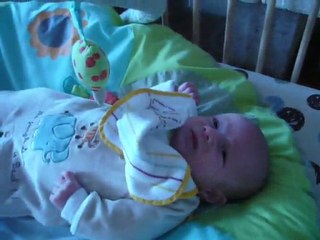 Gabin 7 semaines se retourne !!