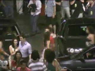 Robert & Kristen caught Kissing in Rio De Janeiro