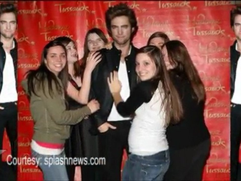 Robert Pattinson Wax Statue @ Madame Tussauds