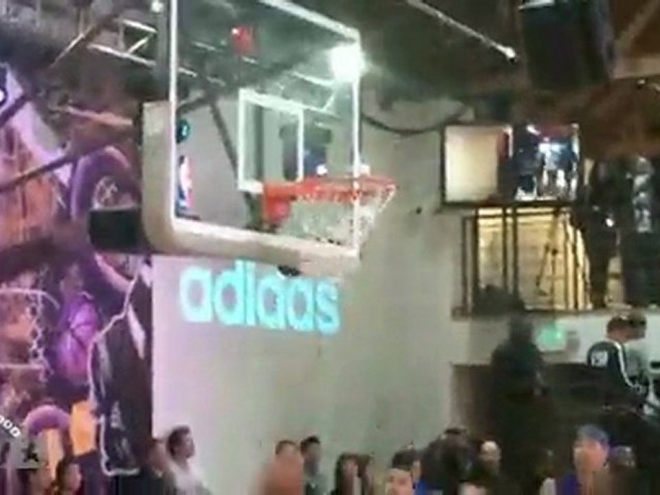 Chris Brown And Snoop Dogg Play Basketball