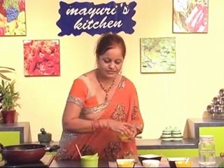 Nutritious Aloo Parval Bhaji- Indian Food Recipes