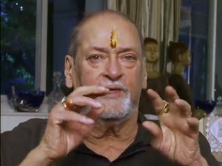 Shammi Kapoor Unplugged - A Gramaphone Instead Of A Kiss