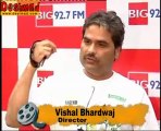 Shahid Kapoor Promotes Kaminey with 92.7 Big FM