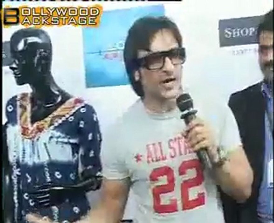 Saifoo sells his clothes!!