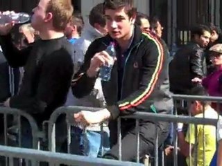 File d'attente interminable pour le lancement de l'iPad 2