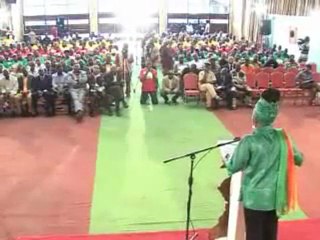 Cameroun elections: KAH WALLA announces her candidacy