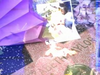 Elizabeth Taylor DEAD at 79