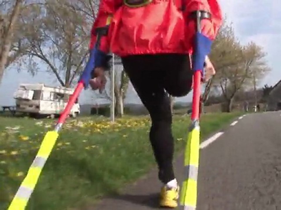 Auf einem Bein quer durch Frankreich