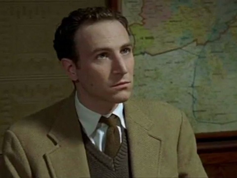 LES PETITS MEURTRES D'AGATHA CHRISTIE - 5 PETITS COCHONS - extrait 1