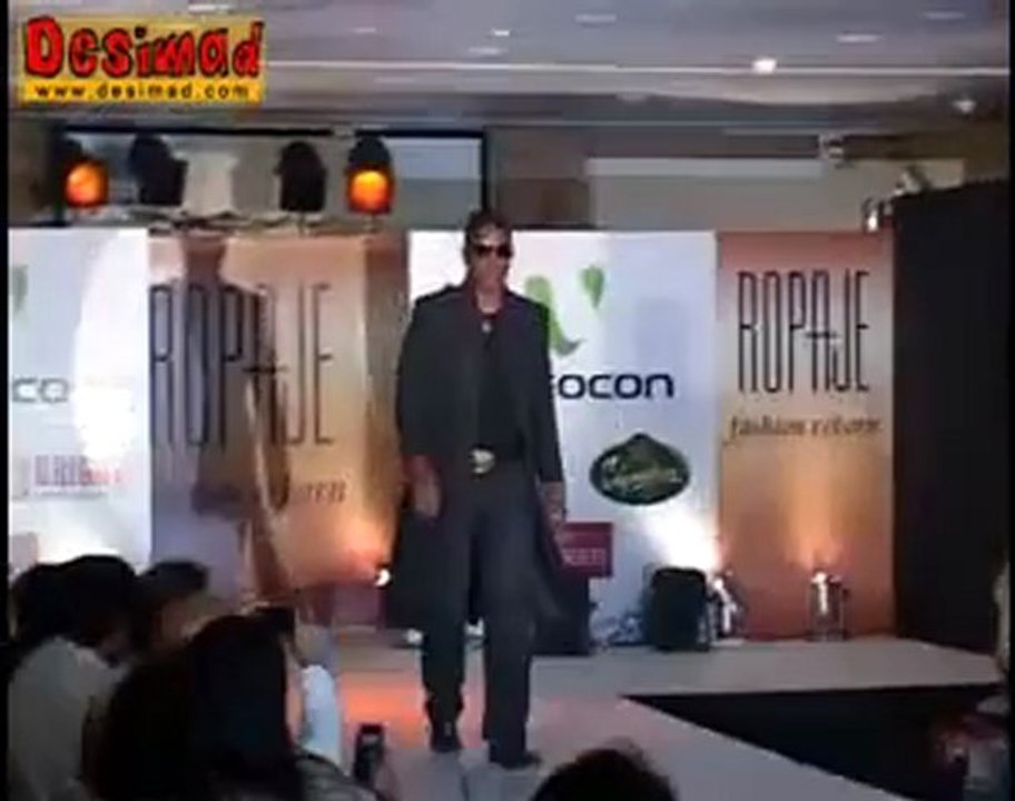 Jackson comes to India