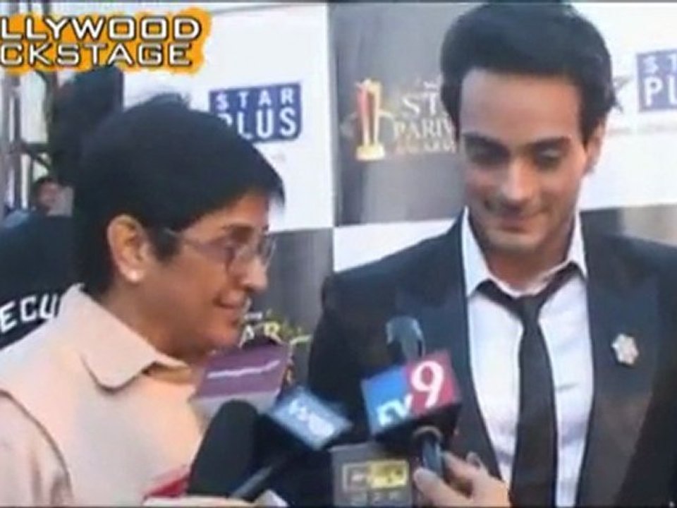Star Parivaar Awards 2010 Red Carpet- Part 2