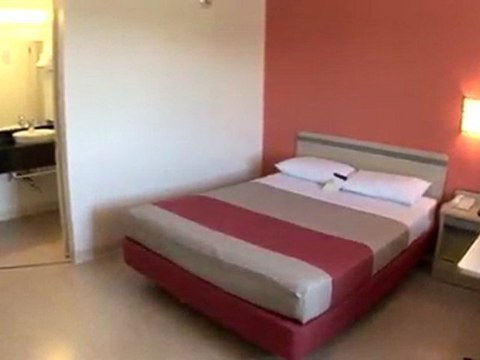 MOTEL 6 CHICAGO SOUTHWEST-AURORA Video Tour