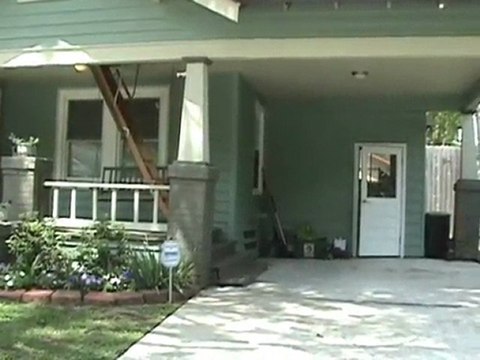 Houston Home Inspector: Front Columns Leaning