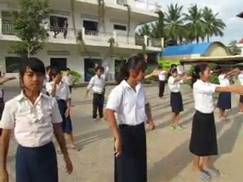 détente avec Sambath, classe A.F.S. 2/6