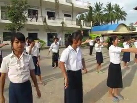 détente avec Sambath, classe A.F.S. 2/6