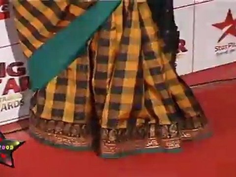 Amitabh Bachchan & Sexy Aishwarya At Big Star Entertainment Awards