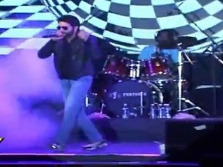 'Ek Mai Aur EK Tu Hai' Live Performance by Vishal Shekhar