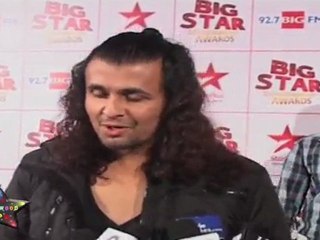 Sonu Nigam At Big Star Entertaiment Awards
