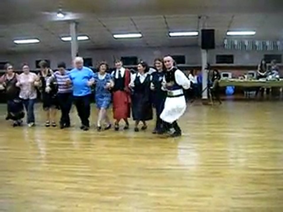 AMICALE BRETONNE DE LA CHARENTE fest-noz du 19/03/2011 avec leur bagad "TON' AIR DE BREIZH"