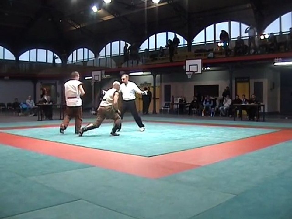Combat 1 Tournoi de France 2011 de Lutte Contact