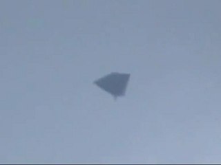 ufo.triangle.uk.24.03.2011