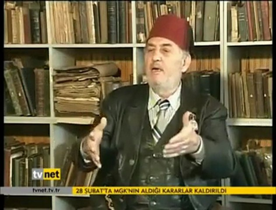 Kadir Misiroglu-Kaddafi Müslüman Değildir Dinsiz Bir Komunisttir www.islamyeri.com