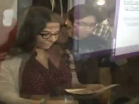 Very Hot Rani Mukherjee and Vidya Balan sell tickets at Fame