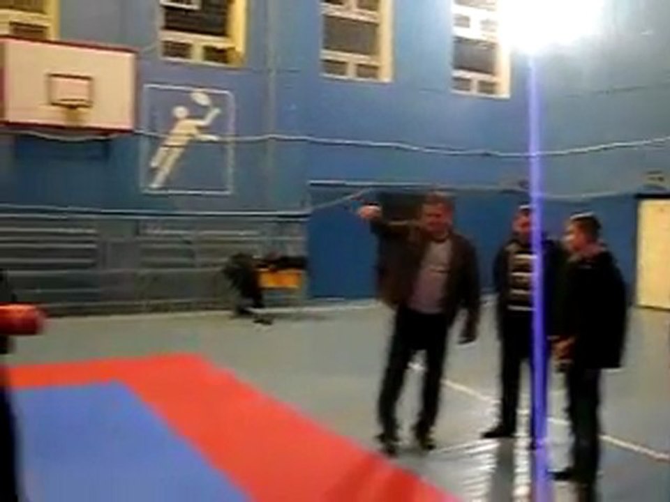 Валерий Рыбалко проводит совещание судей по хортингу(4)