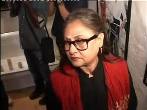 Aishwarya & Abhishek With Dabbu Ratnani At Calendar Launch