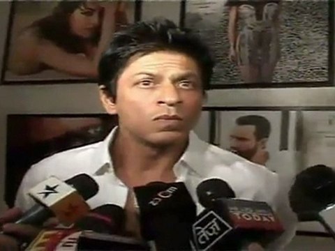 Shahrukh At Dabbu Ratnani's Calendar Launch