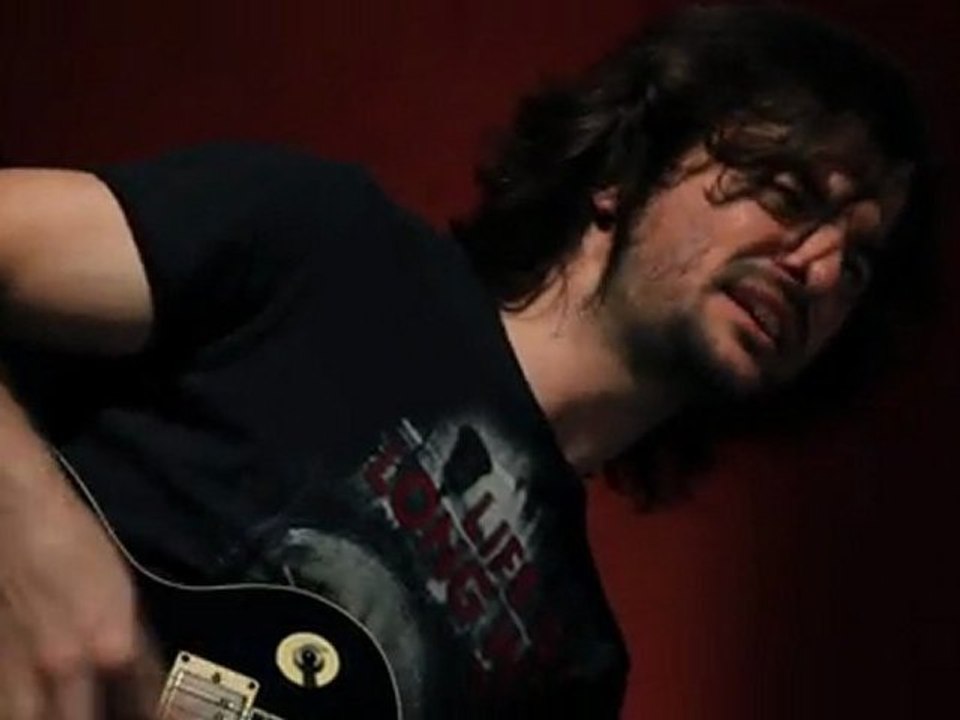Demir Sert - Hayat