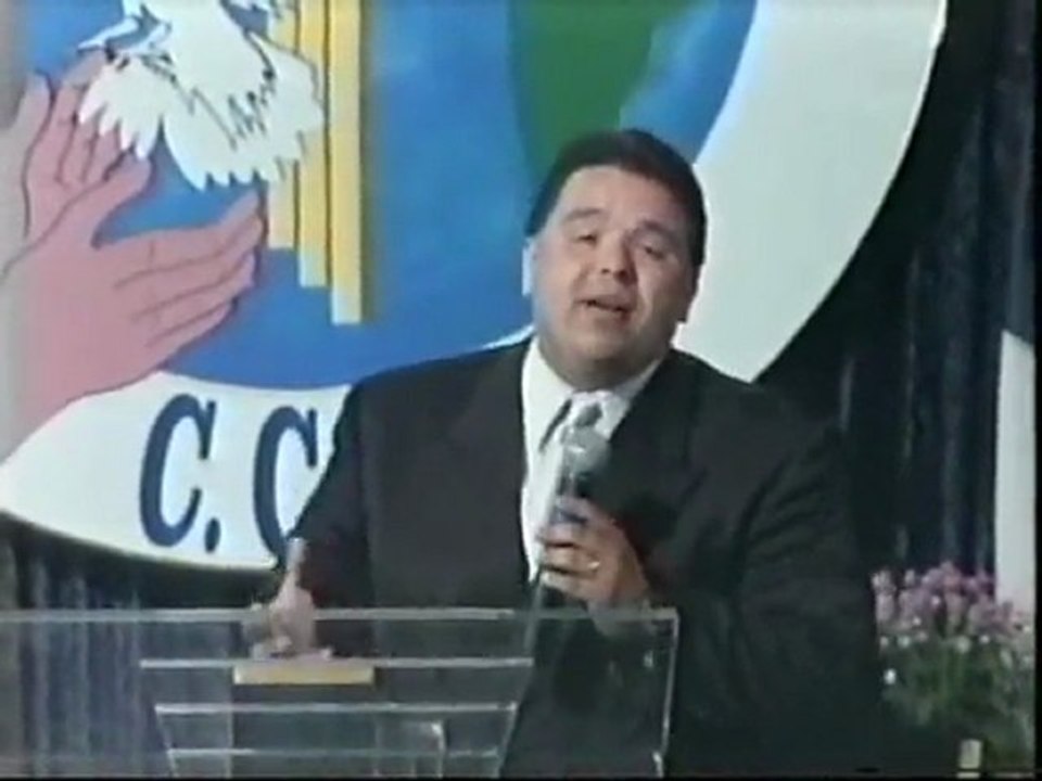 pastor john henry millan el valle de los huesos secos_clip3