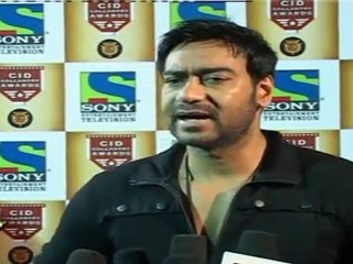 Stunning Ajay Devgn At CID Gallantry Awards 2011