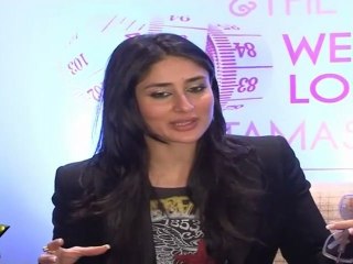 Very Hot Kareena Addresses All Sexy Women At Fitness Book Launch