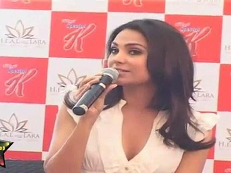 Pretty Lara Dutta Speaks About Baba Ramdev Ji