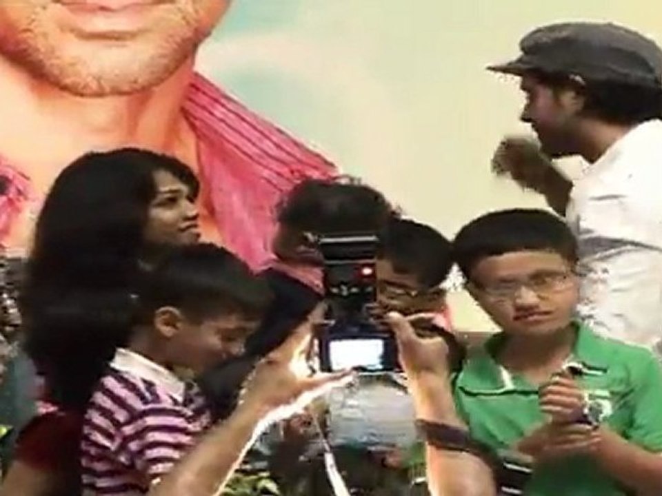 Hritik Roshan At Seven Hills Hospital Promotes 'Save-A-Heart' Campaign