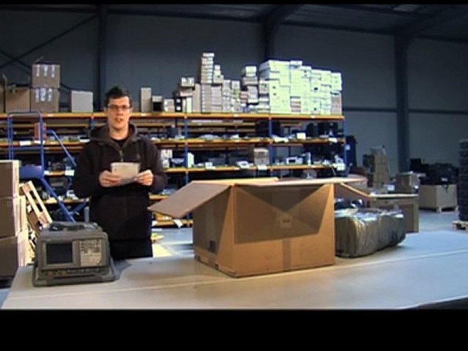 Unpacking a Box when Renting Test Equipment | Electrorent Europe