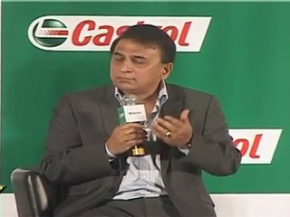 Sunil Gavaskar At Castrol Awards 2011