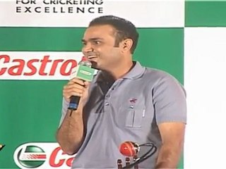 Virendra Sahvag Reveals His Stamina Secrets At Castrol Awards 2011