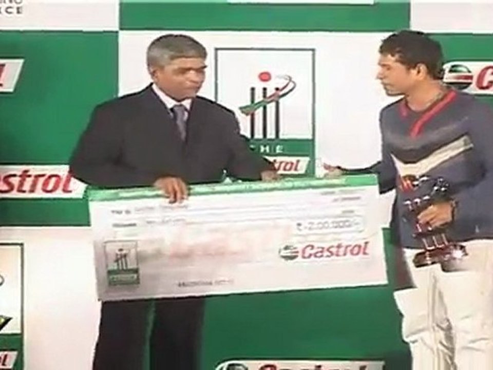 FIRST CRICKETER TO SCORE 50 TEST CENTURIES   SACHIN TENDULKAR 01