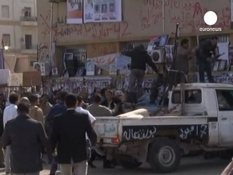 Libia: Ajdabiya está en poder de los rebeldes