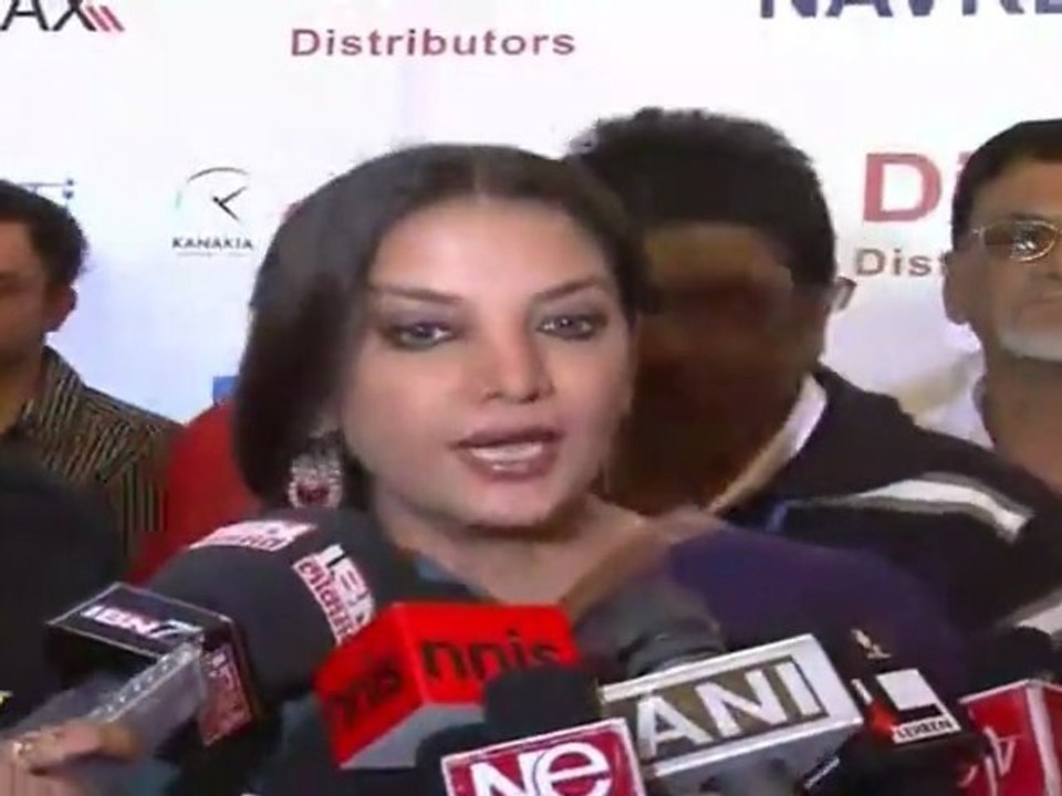 HUM DONO RANGEEN PREMIER   SABANA AZMI & JAVED AKHTAR 22