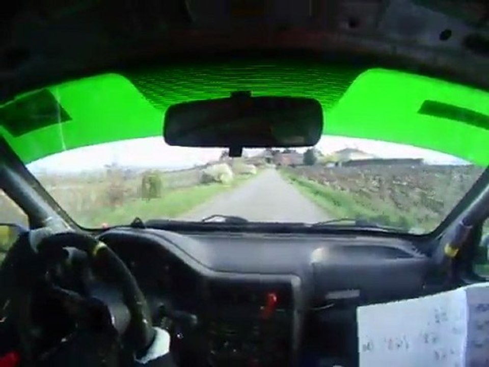 Rallye des vignes 2011  ES4  106 N2  numero 120