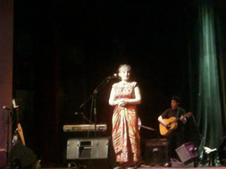 Isligh I yema  sghur  Zahia au gala du 19 mars a Montreal