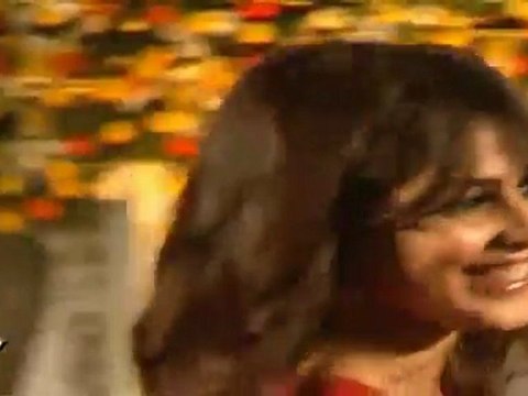 Very Hot Deepika Padukone & Genelia D'souza At Wedding Reception Of Imraan Khan