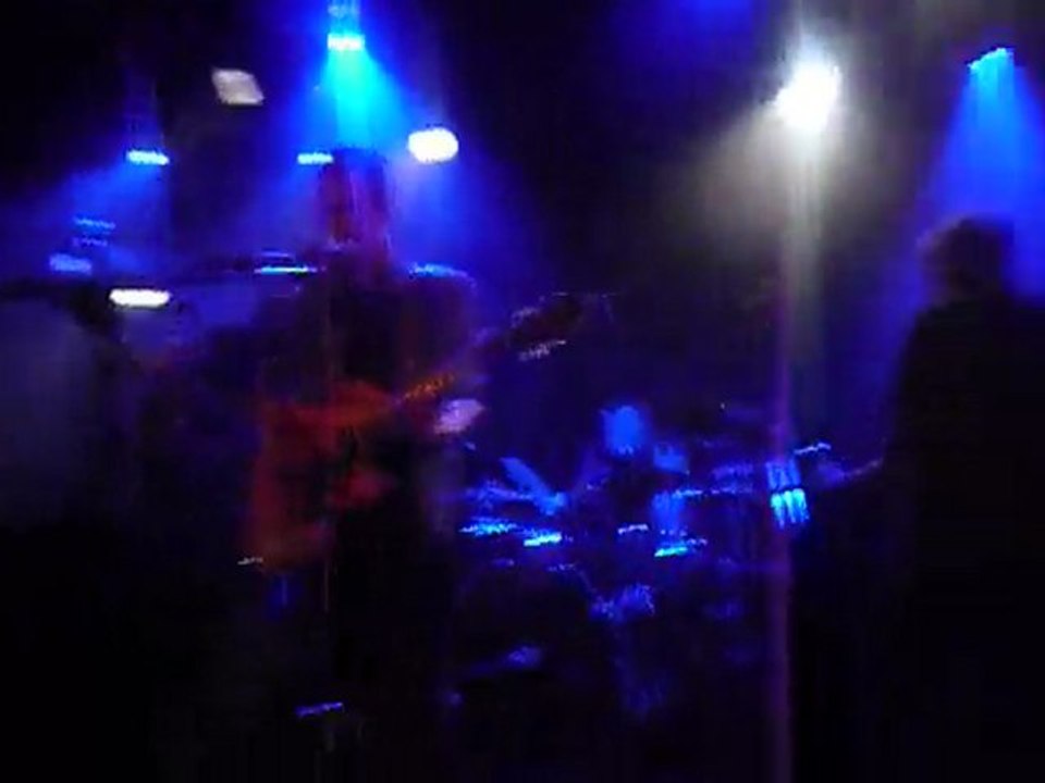 Kill The Young - When The Sun Dies