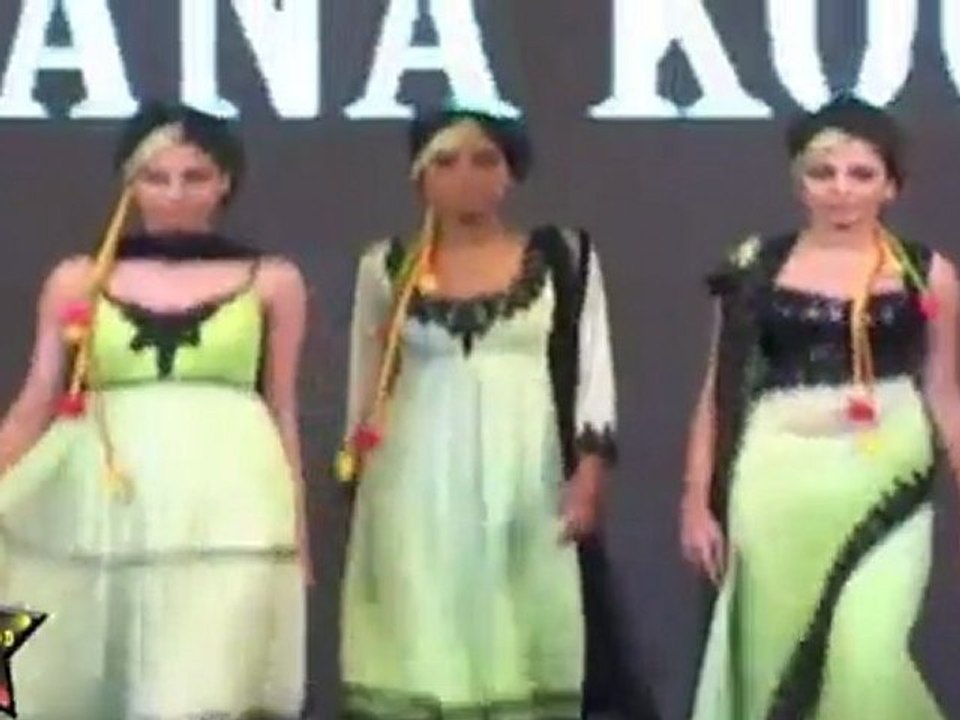 Sexy Models In Sexy Indian Outfits At  Cyclothon Fashion Week