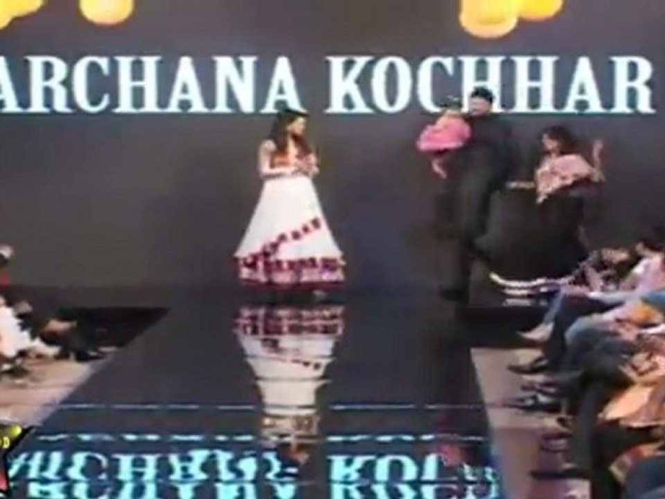 Sexy Models In Sexy Indian Outfits At Cyclothon Fashion Week