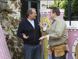 Modern Family season 2 episode 1 The Old Wagon